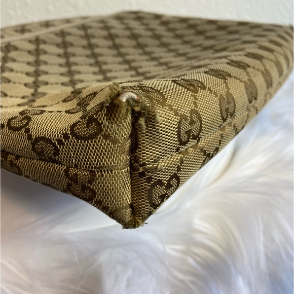 Gucci Monogram Canvas Vintage Crossbody - Picture 8 of 16